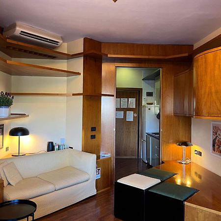 Delmirani'S Book Apartments - Vatican View 로마 외부 사진
