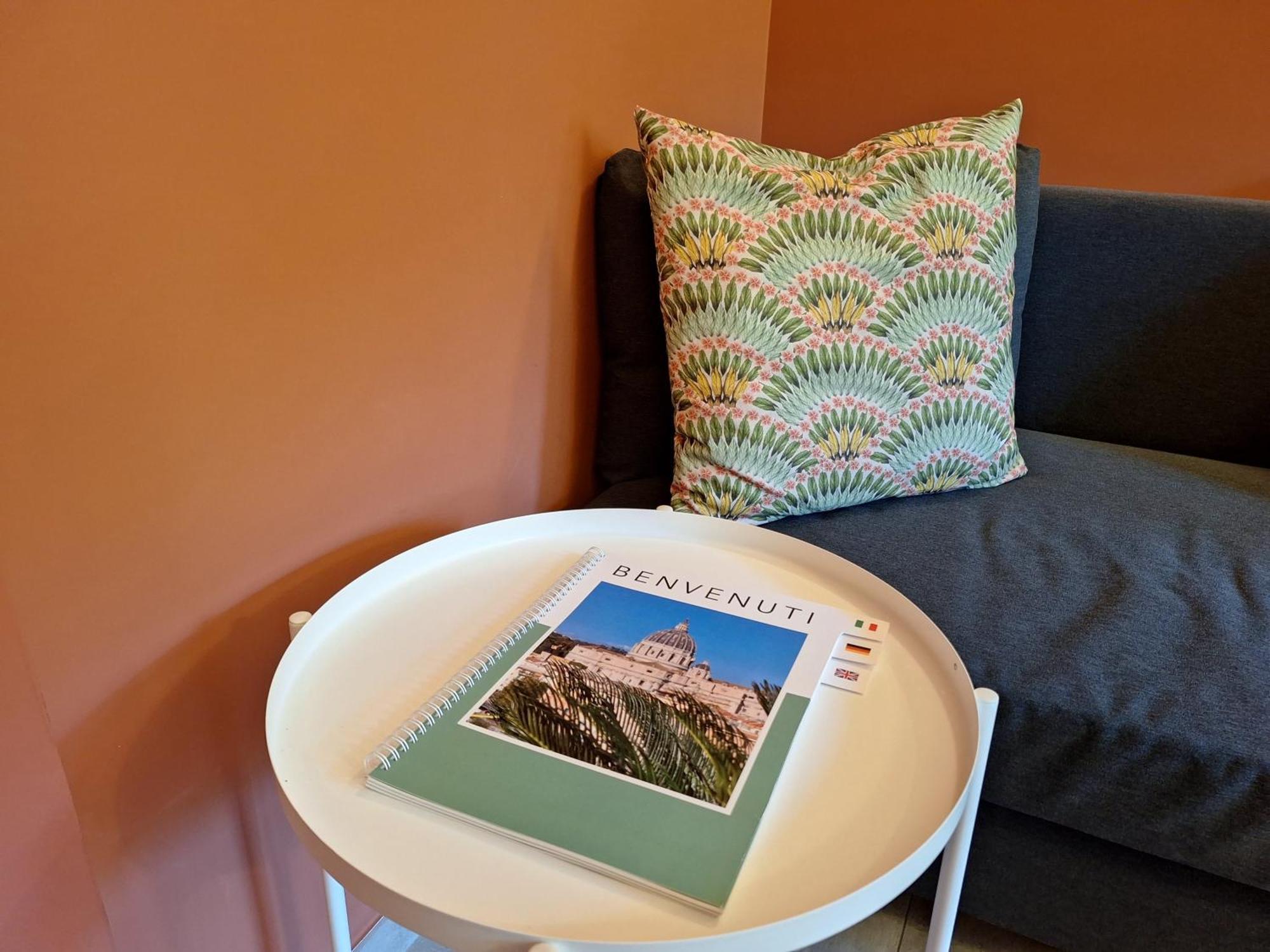 Delmirani'S Book Apartments - Vatican View 로마 외부 사진